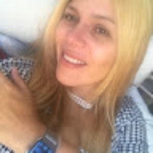 Meet your Posher, Aurora